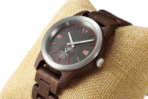 Image of Men's Handcrafted Engraving Walnut Wood Watch - Best Gift Idea! wooden watches Wilds Wood 
